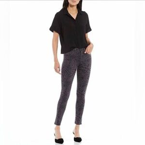 Joe’s Jeans Gray Animal Patterned Skinny 
Jeans